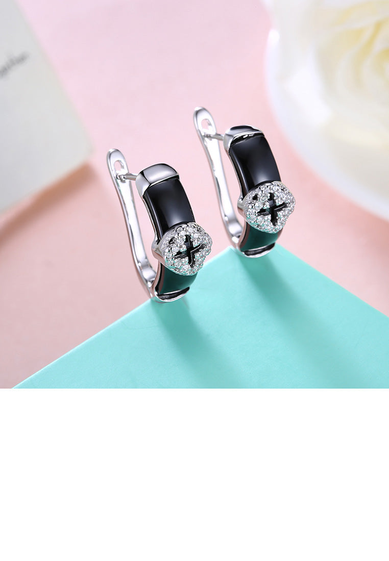 925 Sterling Silver Elegant Fashion Four-leafed Clover Cubic Zircon Black Ceramic Earrings