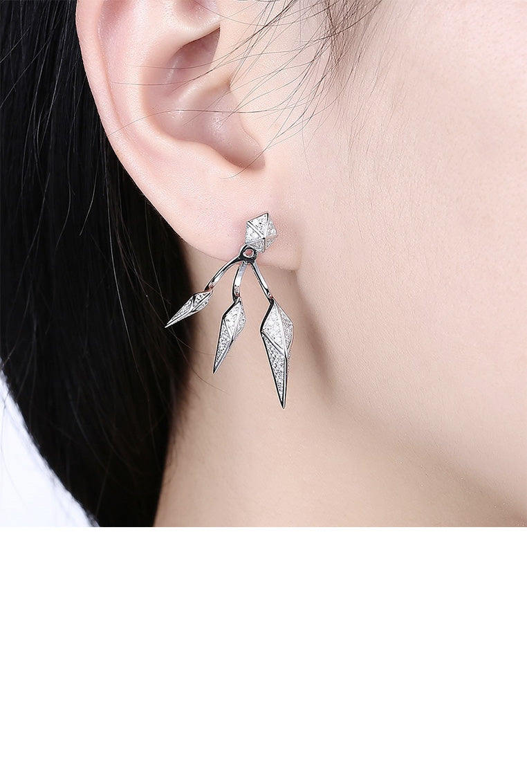 925 Sterling Silver Simple and Fashion Willow Leaf Stud Earrings with Cubic Zircon