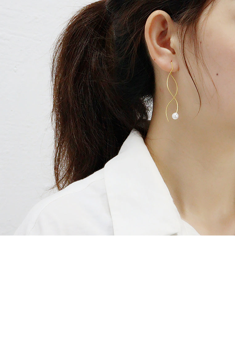 925 Sterling Silver Plated Gold Simple Fashion Geometric Lines Freshwater Pearl Earrings - Luxurious Look