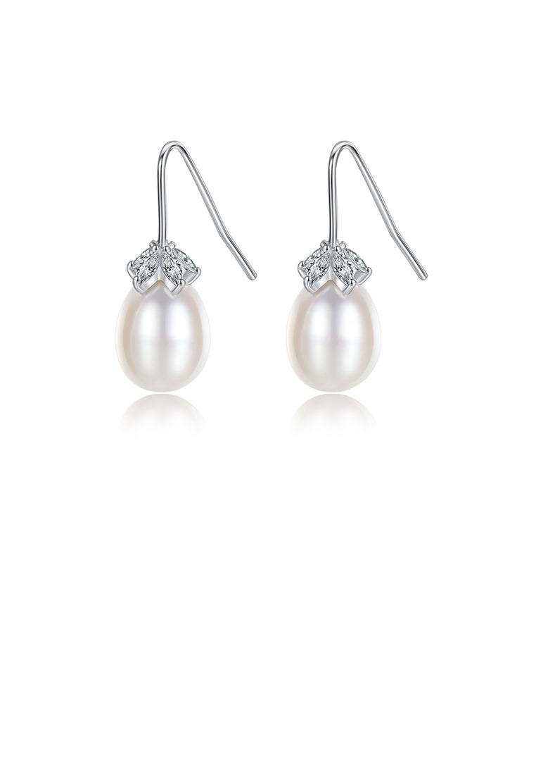 925 Sterling Silver Fashion Simple White Freshwater Pearl Earrings with Cubic Zirconia - Luxurious Look