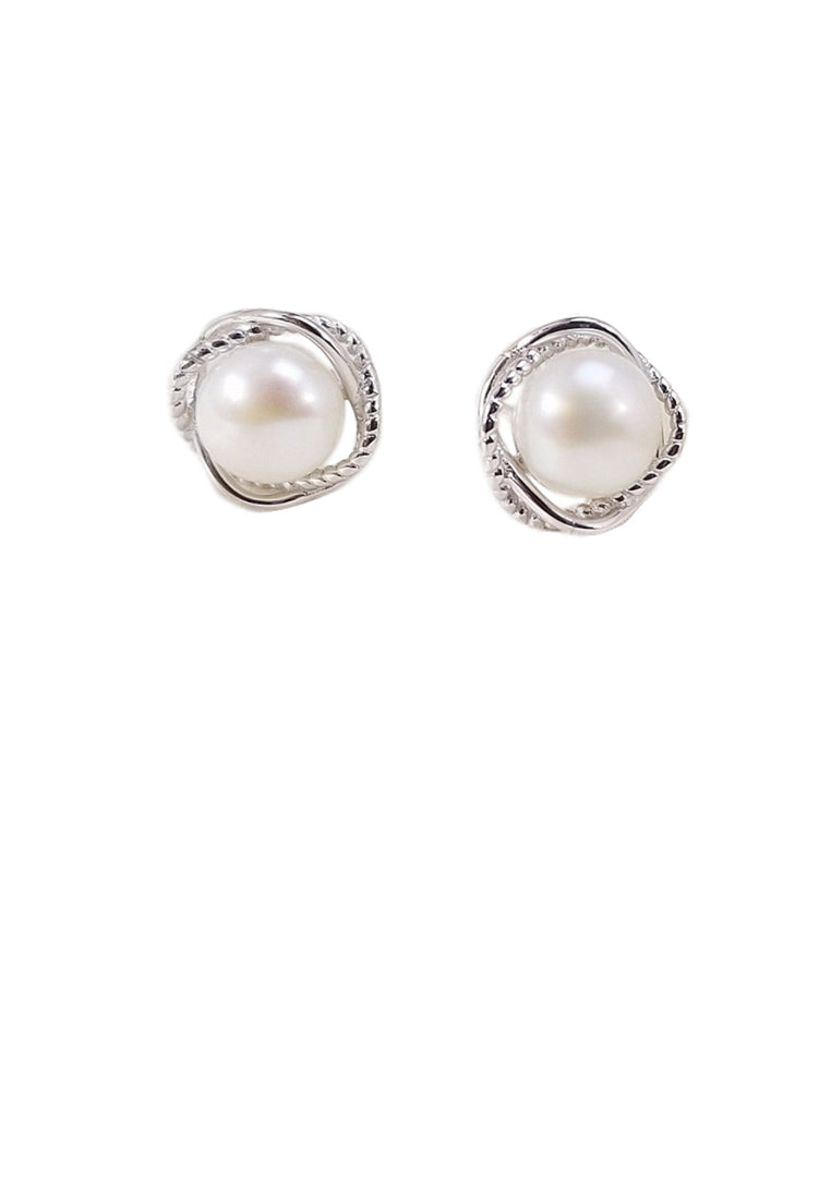 925 Sterling Silver Simple Fashion Flower Freshwater Pearl Stud Earrings - Luxurious Look