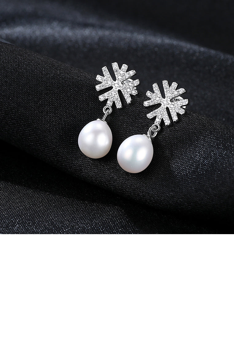 925 Sterling Silver Fashion and Elegant Snowflake White Freshwater Pearl Earrings with Cubic Zirconia - Luxurious Look