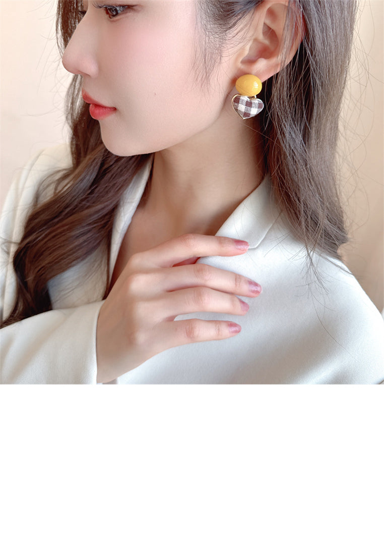 Simple and Sweet Plated Gold Round Bead Brown Heart-shaped Stud Earrings - Vibrant Color