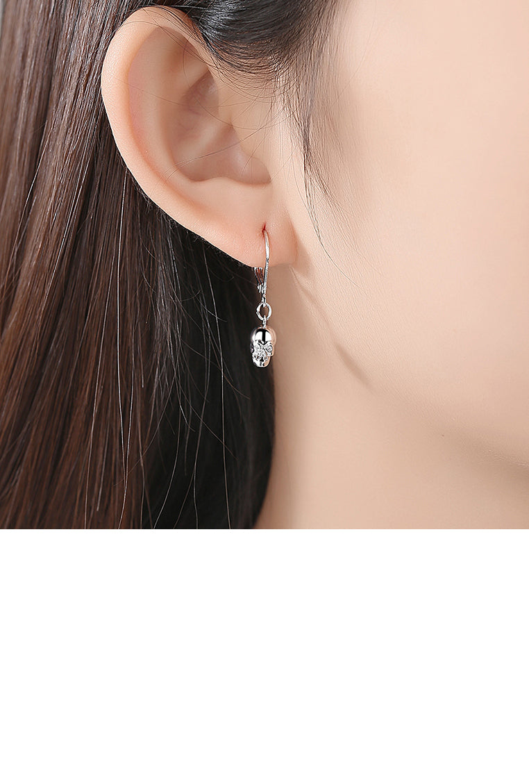 Fashion Personality Skull Earrings with Cubic Zirconia - Luxurious Look