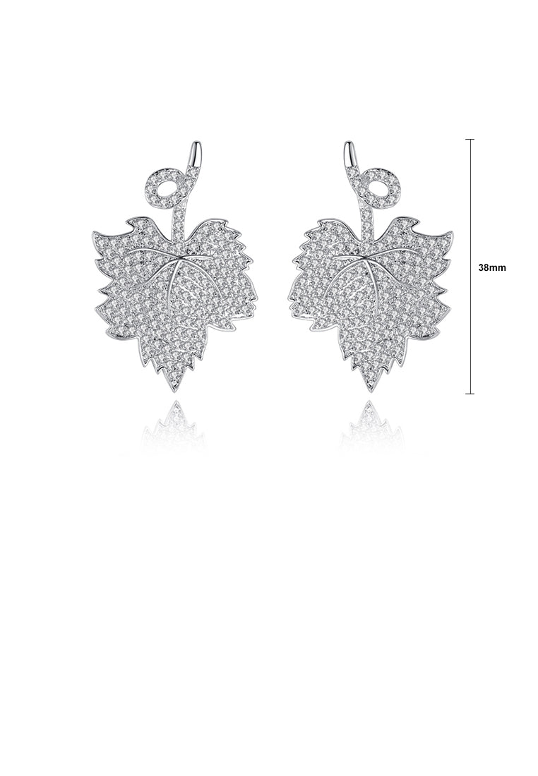 Fashion and Elegant Leaf Cubic Zirconia Stud Earrings - Luxurious Look