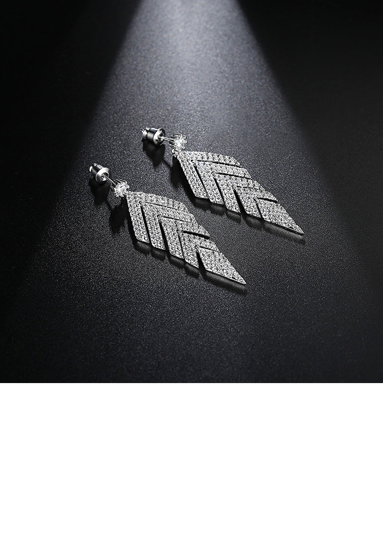 Bright Personality Geometric Earrings with Cubic Zirconia - Luxurious Look