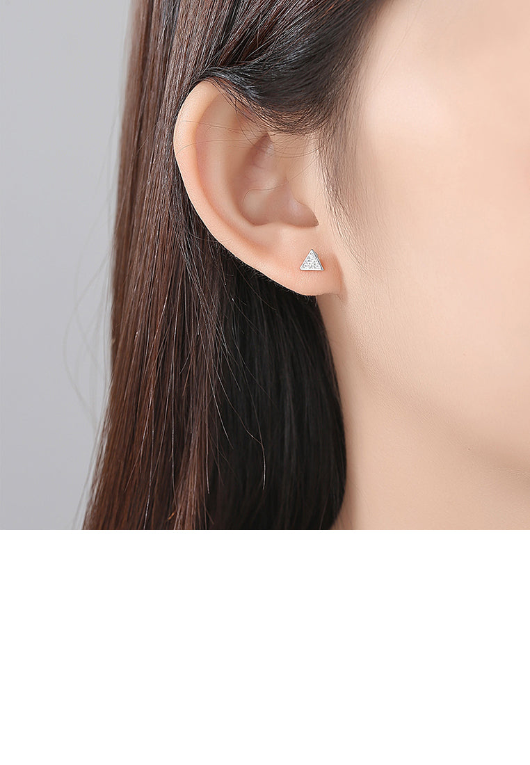 925 Sterling Silver Simple Fashion Geometric Triangle Cubic Zircon Asymmetric Stud Earrings
