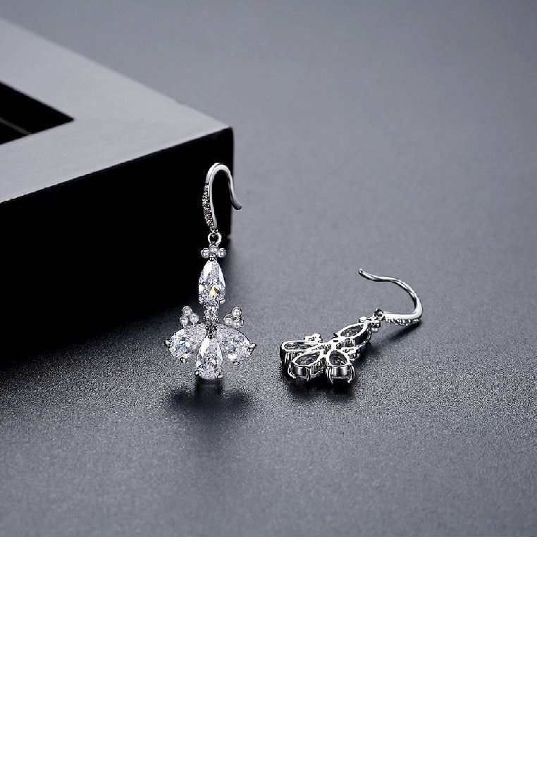 Fashion Temperament Geometric Lace Earrings with Cubic Zirconia - Luxurious Look