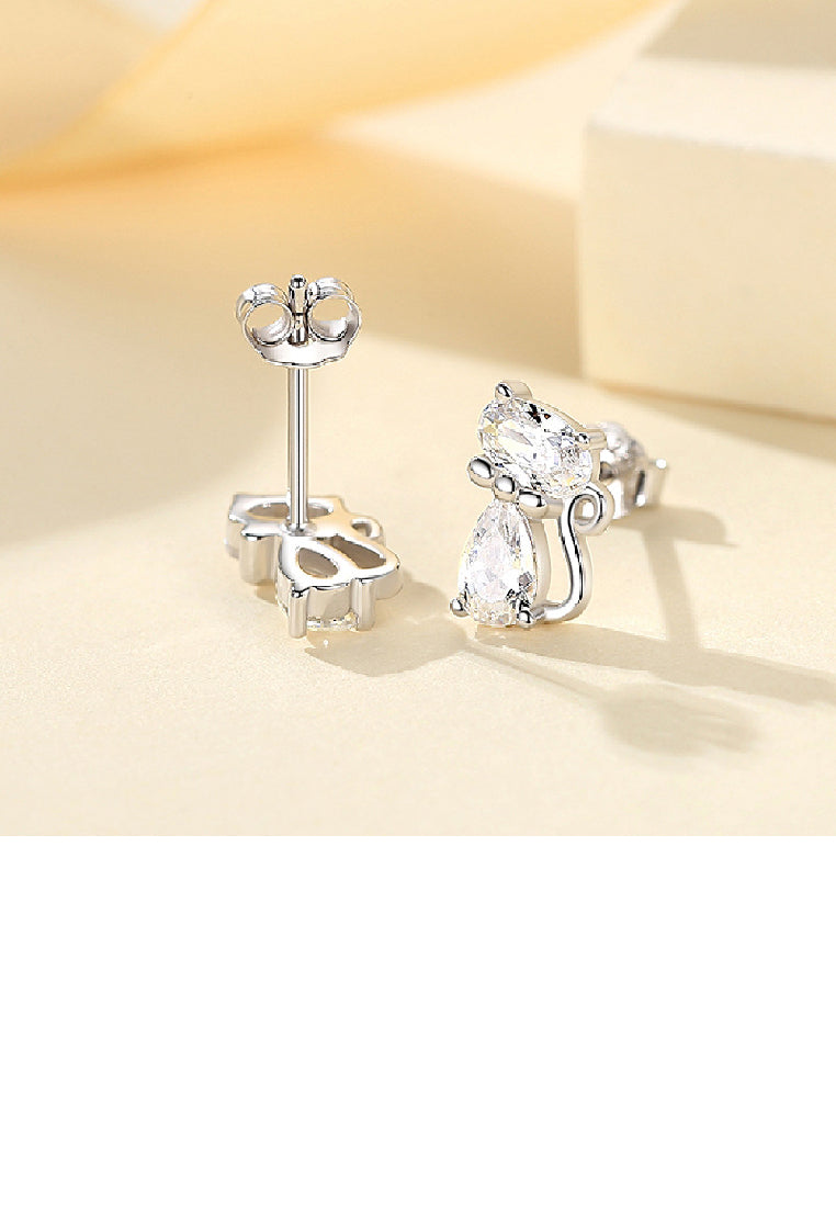 925 Sterling Silver Simple Cute Cat Stud Earrings with Cubic Zirconia - Luxurious Look