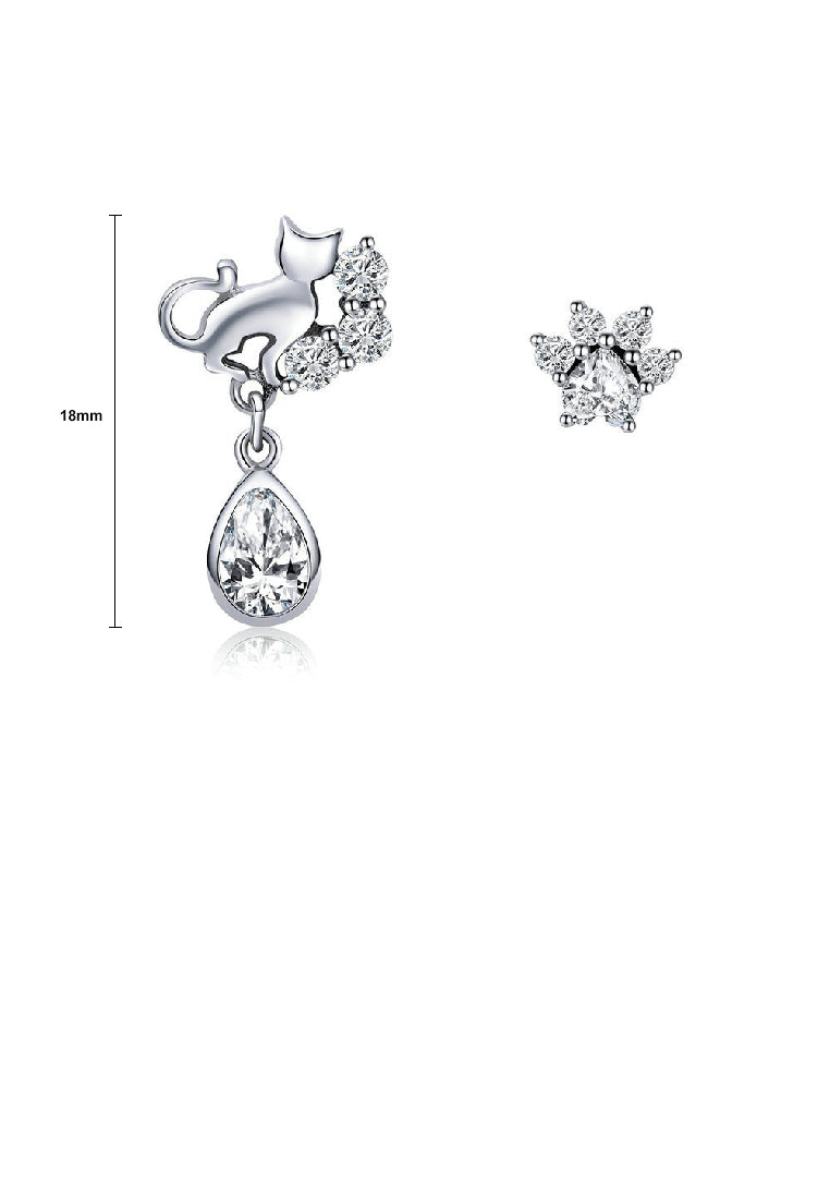 925 Sterling Silver Fashion Temperament Cat Paw Asymmetric Stud Earrings with Cubic Zirconia - Luxurious Look