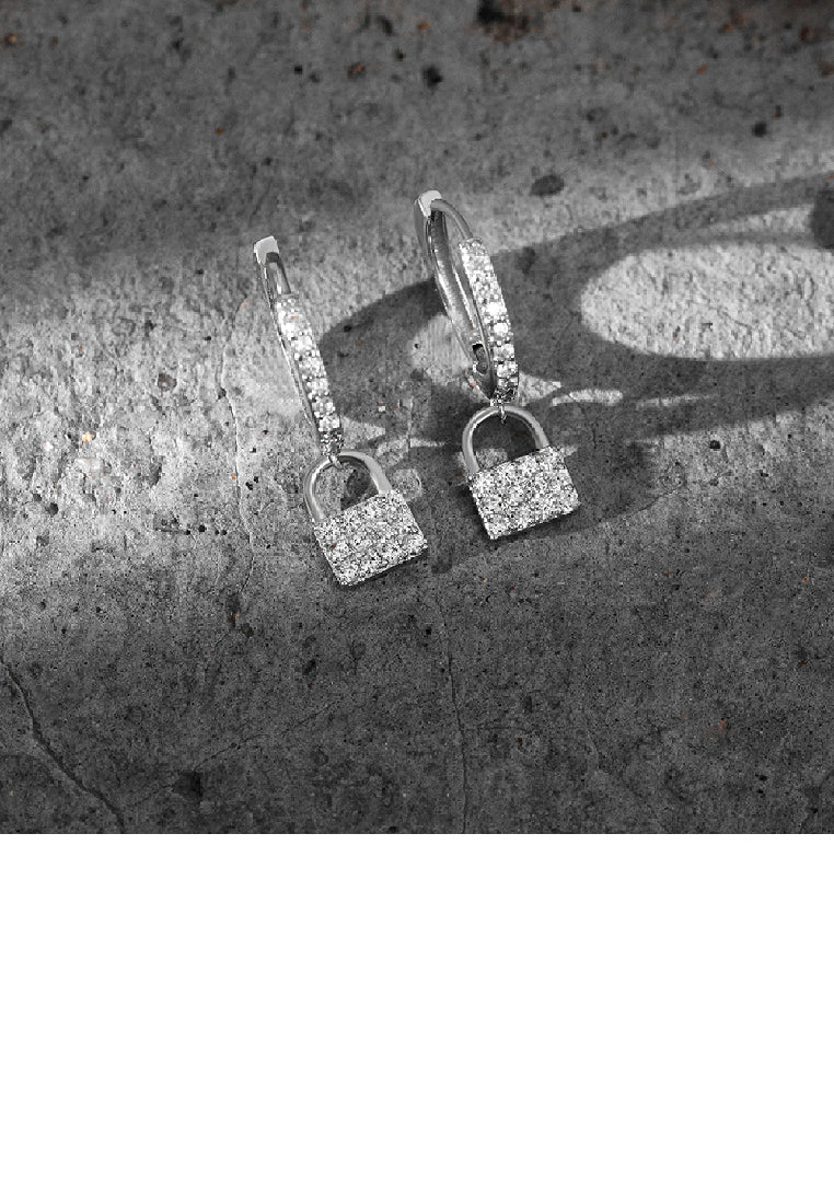 925 Sterling Silver Fashion Simple Lock Earrings with Cubic Zirconia - Luxurious Look