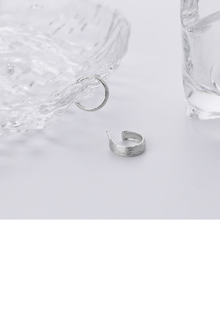 925 Sterling Silver Simple Temperament Brushed C-Shape Geometric Stud Earrings