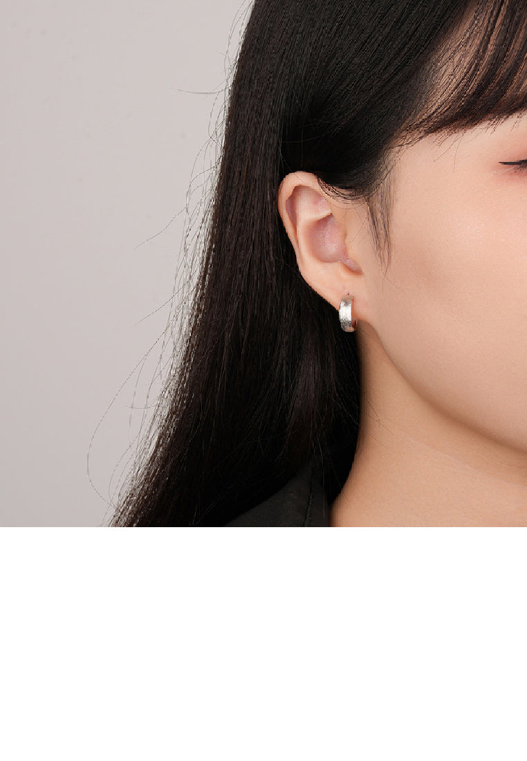925 Sterling Silver Simple Temperament Brushed C-Shape Geometric Stud Earrings