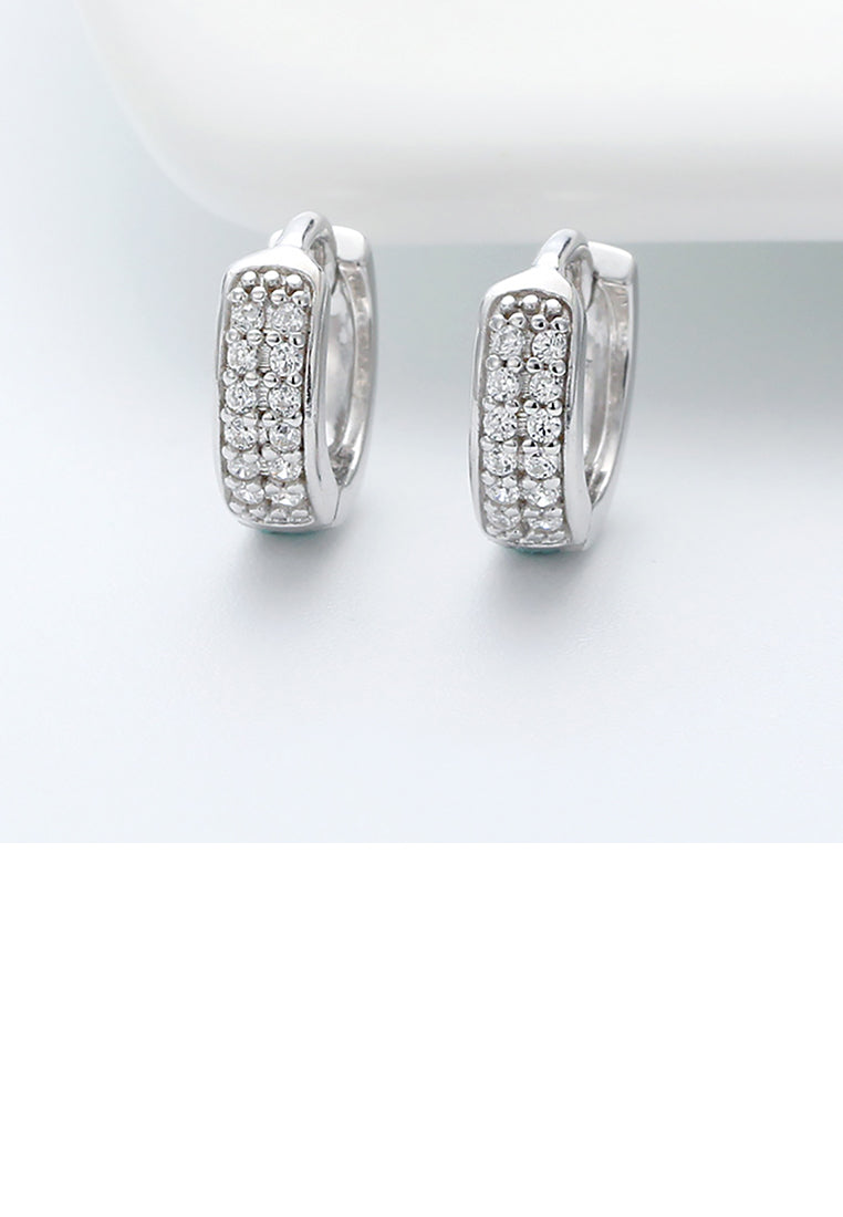 925 Sterling Silver Fashion Elegant Geometric Circle Stud Earrings with Cubic Zirconia - Luxurious Look