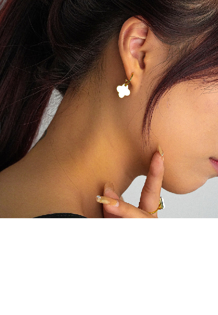 925 Sterling Silver Plated Gold Fashion Simple Two Tone Four-leafed Clover Earrings