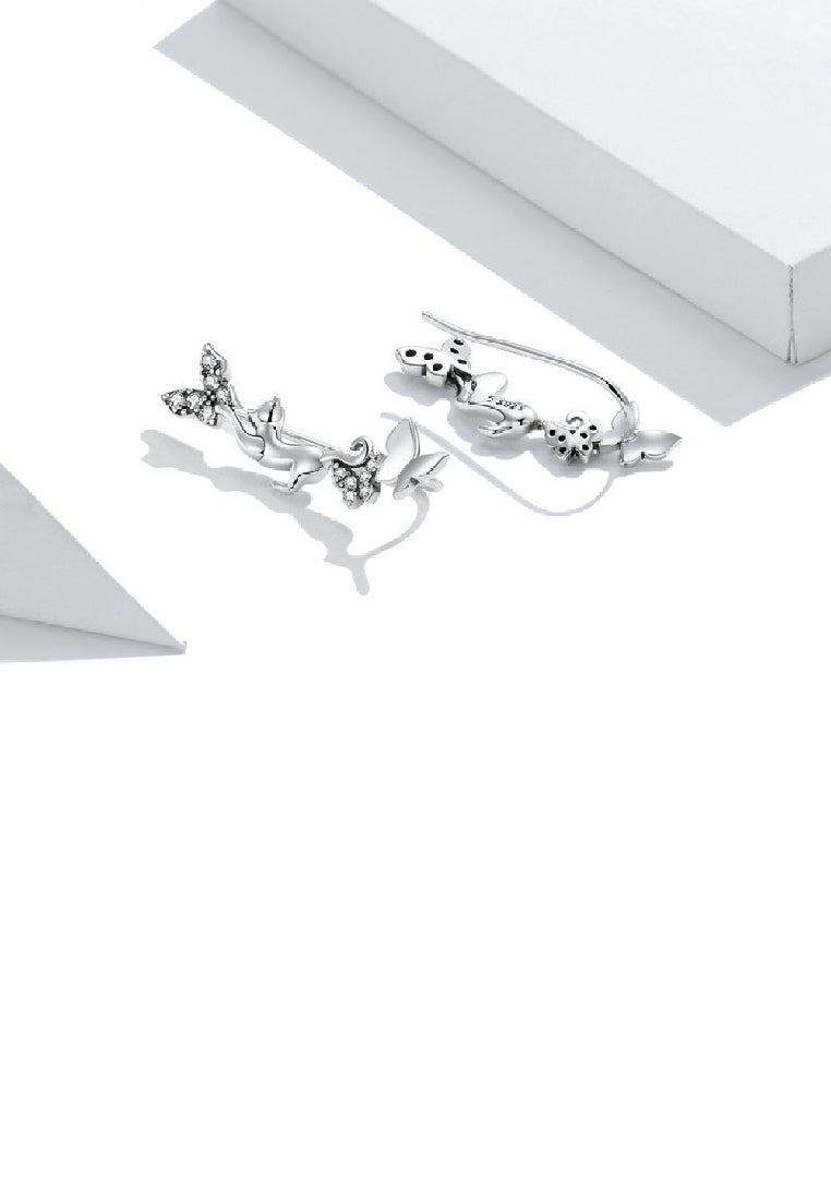 925 Sterling Silver Fashion Temperament Cat Butterfly Stud Earrings with Cubic Zirconia - Luxurious Look