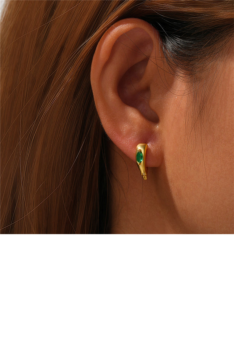 925 Sterling Silver Plated Gold Simple Romantic Heart Shaped Earrings with Green Cubic Zirconia - Luxurious Look