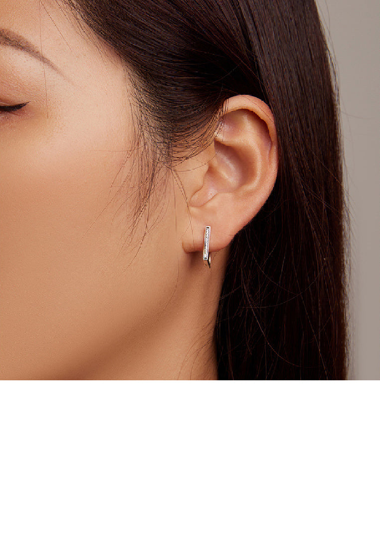 925 Sterling Silver Simple Fashion Geometric Square Earrings with Cubic Zirconia - Luxurious Look