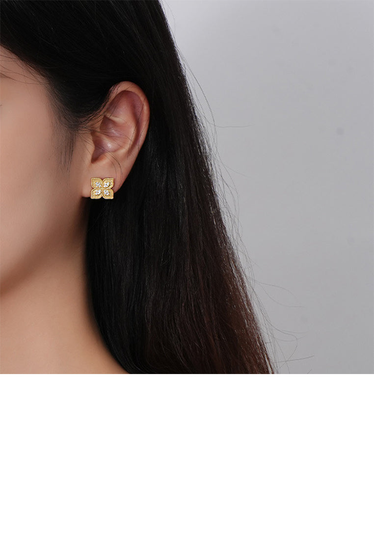 925 Sterling Silver Plated Gold Simple and Fashion Four-leafed Clover Stud Earrings with Cubic Zirconia - Luxurious Look