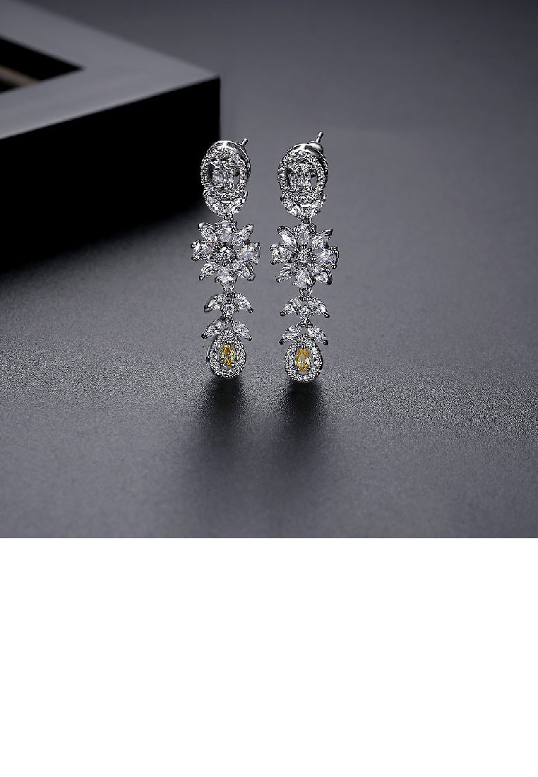 Elegance Temperament Geometric Floral Tassel Earrings with Cubic Zirconia - Luxurious Look