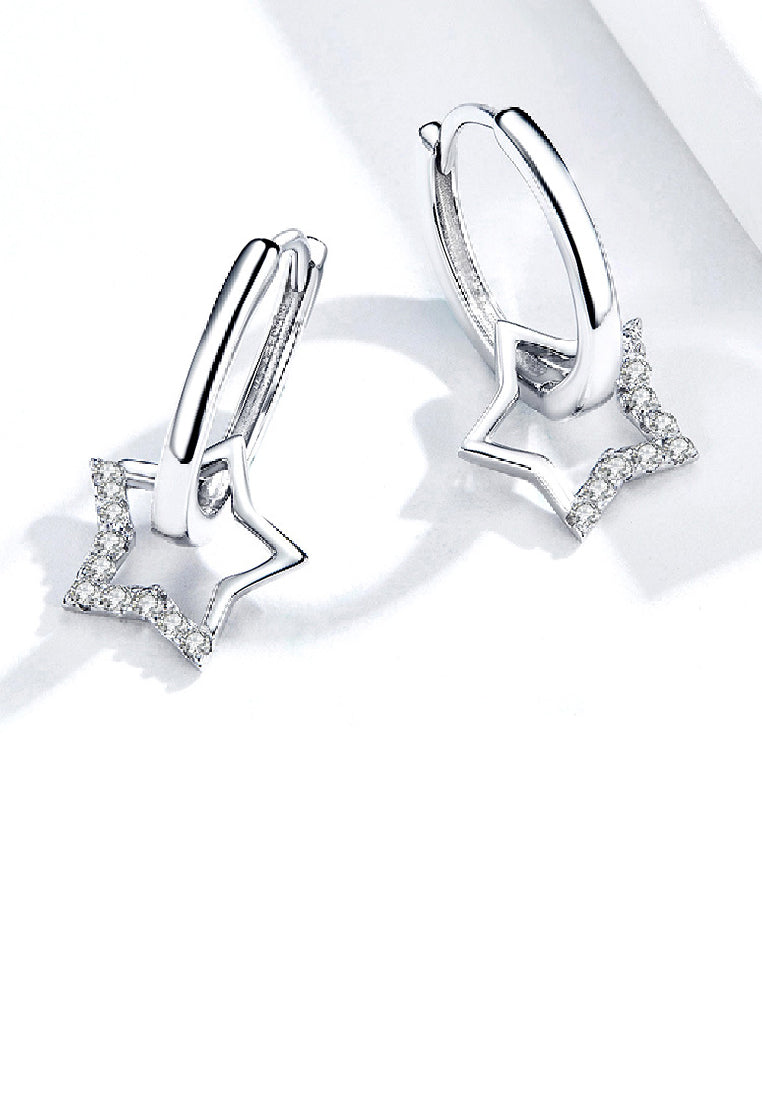 925 Sterling Silver Simple Fashion Hollow Star Geometric Earrings with Cubic Zirconia - Luxurious Look