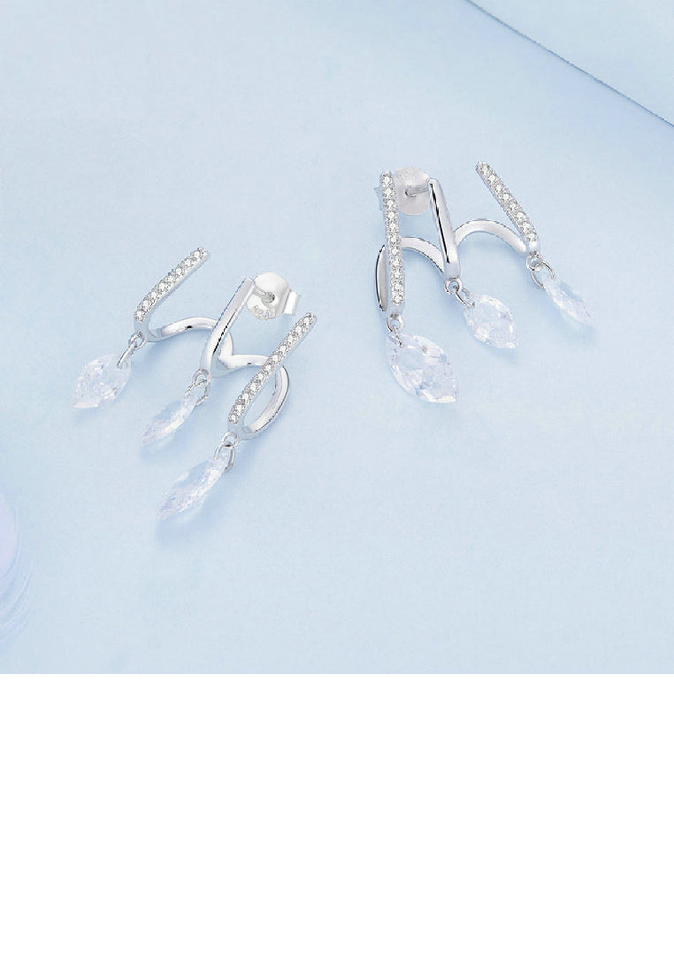 925 Sterling Silver Simple Personality Geometric U-Shaped Line Tassel Earrings with Cubic Zirconia - Luxurious Look