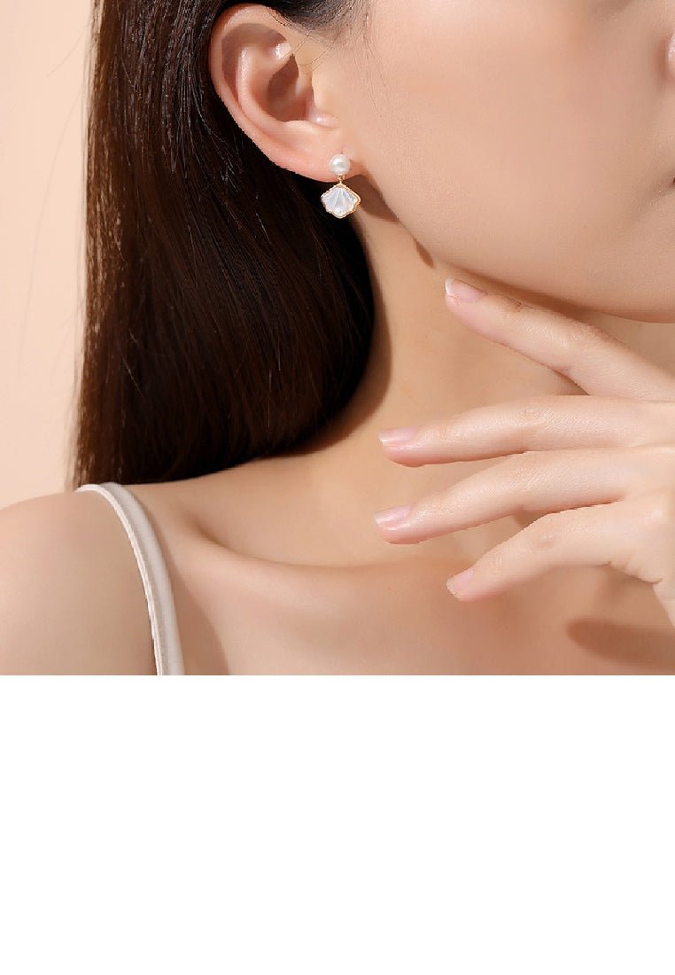 925 Sterling Silver Plated Rose Gold Fashion Simple Shell Stud Earrings with Imitation Pearls