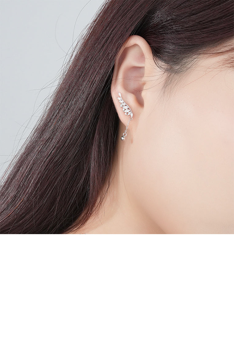 925 Sterling Silver Simple Fashion Leaf Tassel Earrings with Cubic Zirconia - Luxurious Look