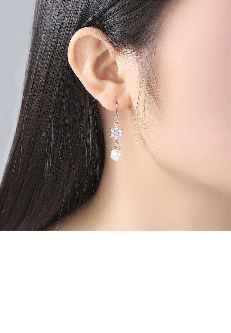 925 Sterling Silver Fashion and Elegant Snowflake Imitation Pearl Tassel Earrings with Cubic Zirconia - Luxurious Look