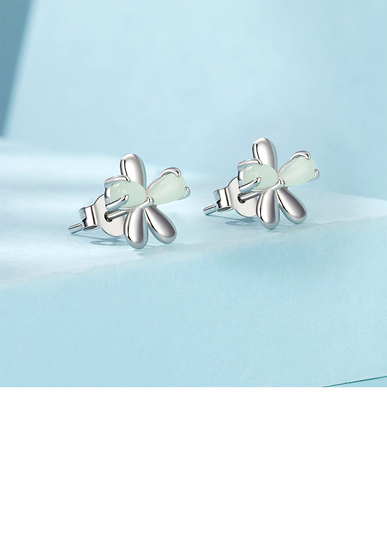 925 Sterling Silver Simple Fashion Flower Stud Earrings