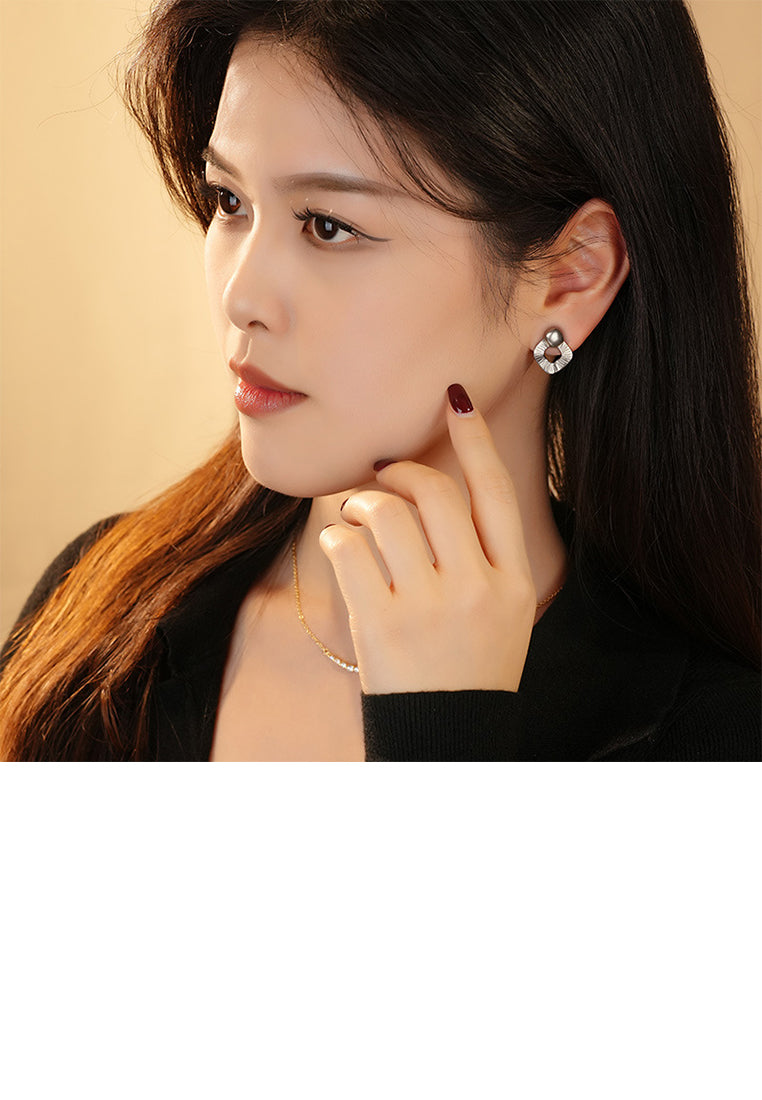 925 Sterling Silver Fashion Temperament Striped Hollow Frosted Geometric Stud Earrings