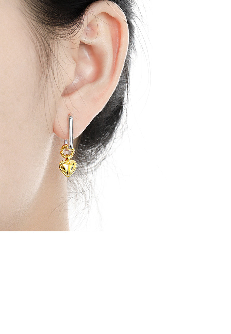 925 Sterling Silver Fashion Simple Gold Heart Shaped Earrings