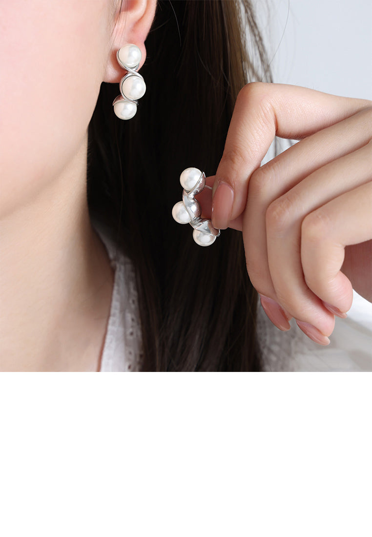 Fashion and Elegant 316L Stainless Steel Pea Imitation Pearl Earrings - Luxurious Look
