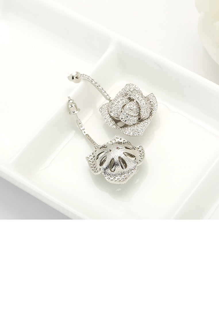 Fashion and Elegant Rose Earrings with Cubic Zirconia - Luxurious Look