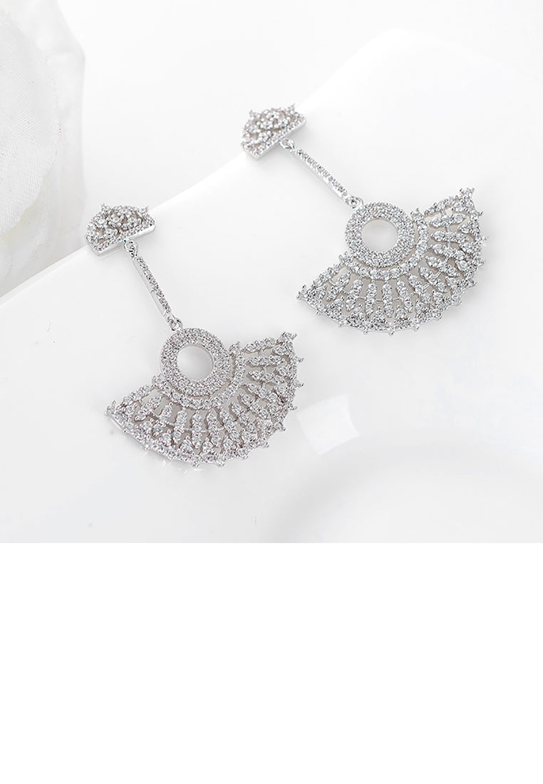 Fashion and Elegant Geometric Fan Earrings with Cubic Zirconia - Luxurious Look