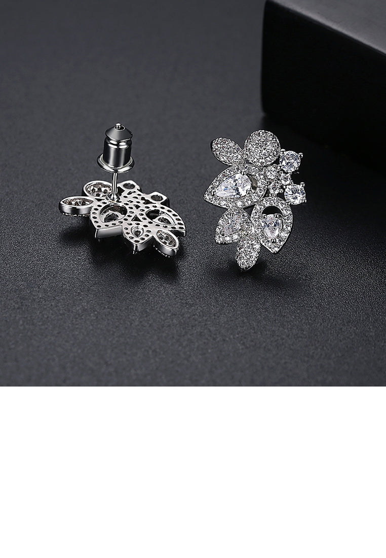 Elegant Bright Geometric Flower Earrings with Cubic Zirconia - Luxurious Look