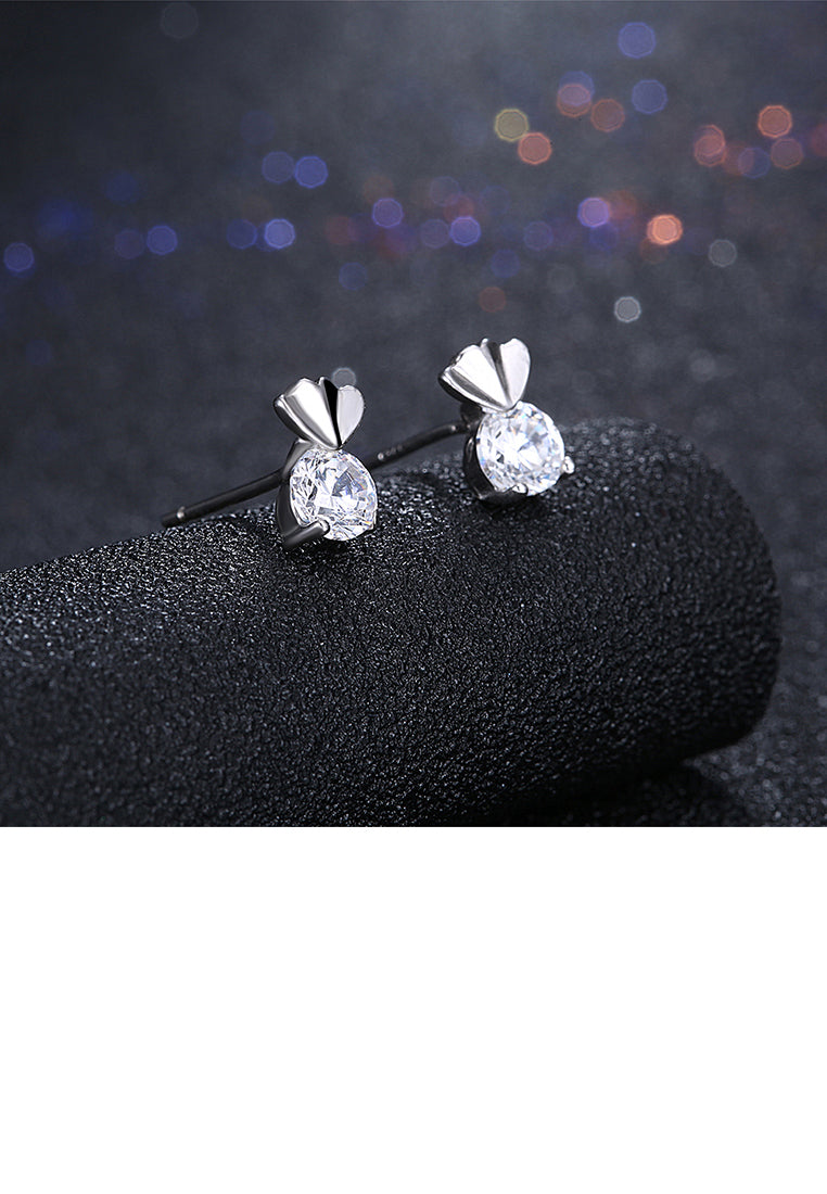 925 Sterling Silver Simple Mini Delicate Elegant Heart Shape Cubic Zircon Ear Studs and Earrings