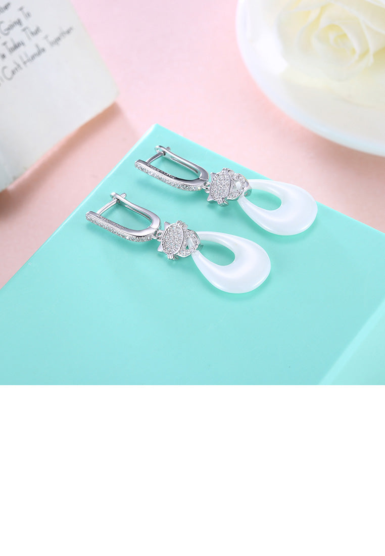 925 Sterling Silver Elegant Cat Water Drop Earrings with White Ceramic and Austrian Element Crystal