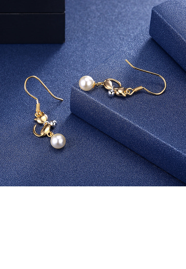 925 Sterling Silve Gold Plated Elegant Fashion Cute Cat Pearl Earrings - Luxurious Look