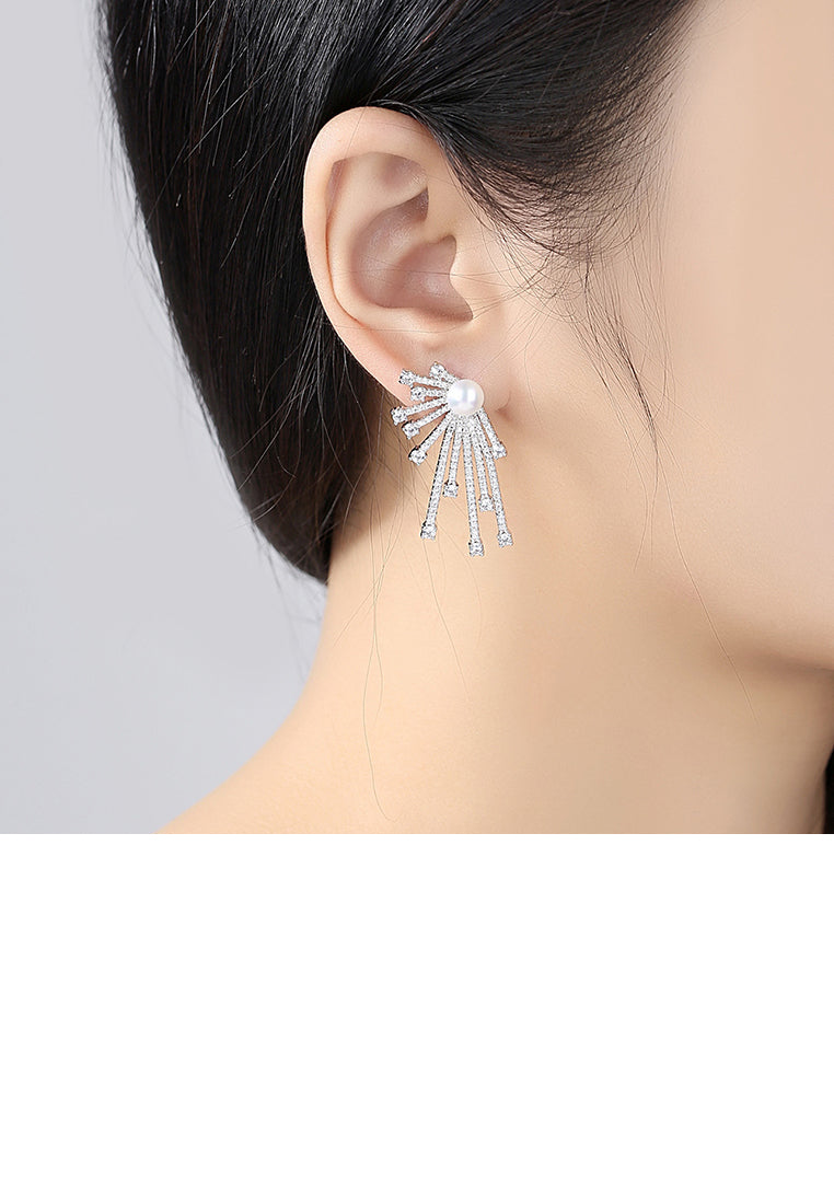 Fashion and Elegant Geometric Freshwater Pearl Earrings with Cubic Zirconia - Luxurious Look