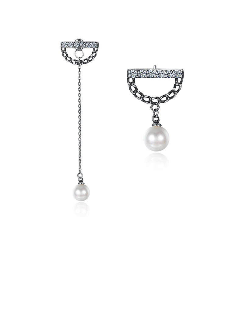 925 Sterling Silver Pearl Earrings - Luxurious Look