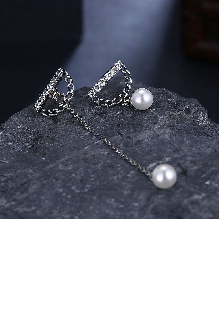 925 Sterling Silver Pearl Earrings - Luxurious Look