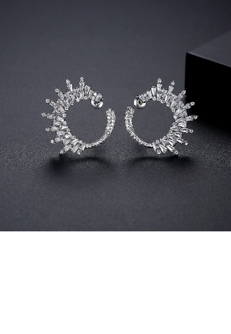 Fashion Personality Geometric Circle Stud Earrings with Cubic Zirconia - Luxurious Look