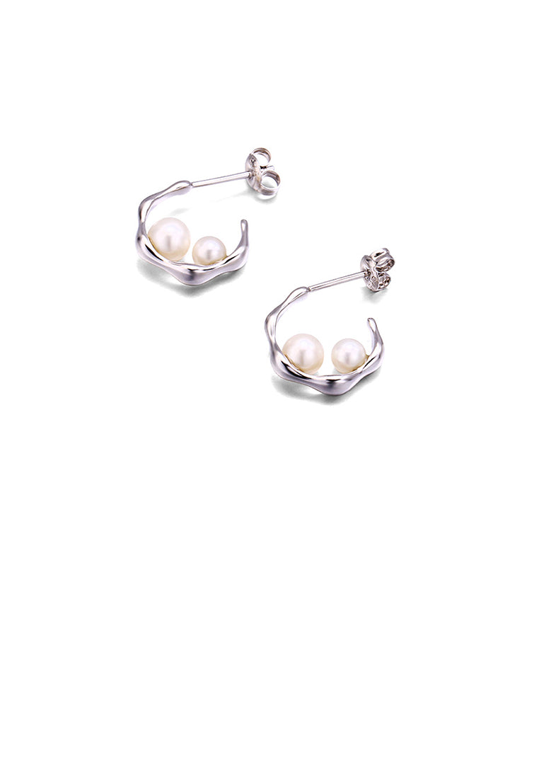 925 Sterling Silver Simple Temperament Geometric Freshwater Pearl Stud Earrings - Luxurious Look