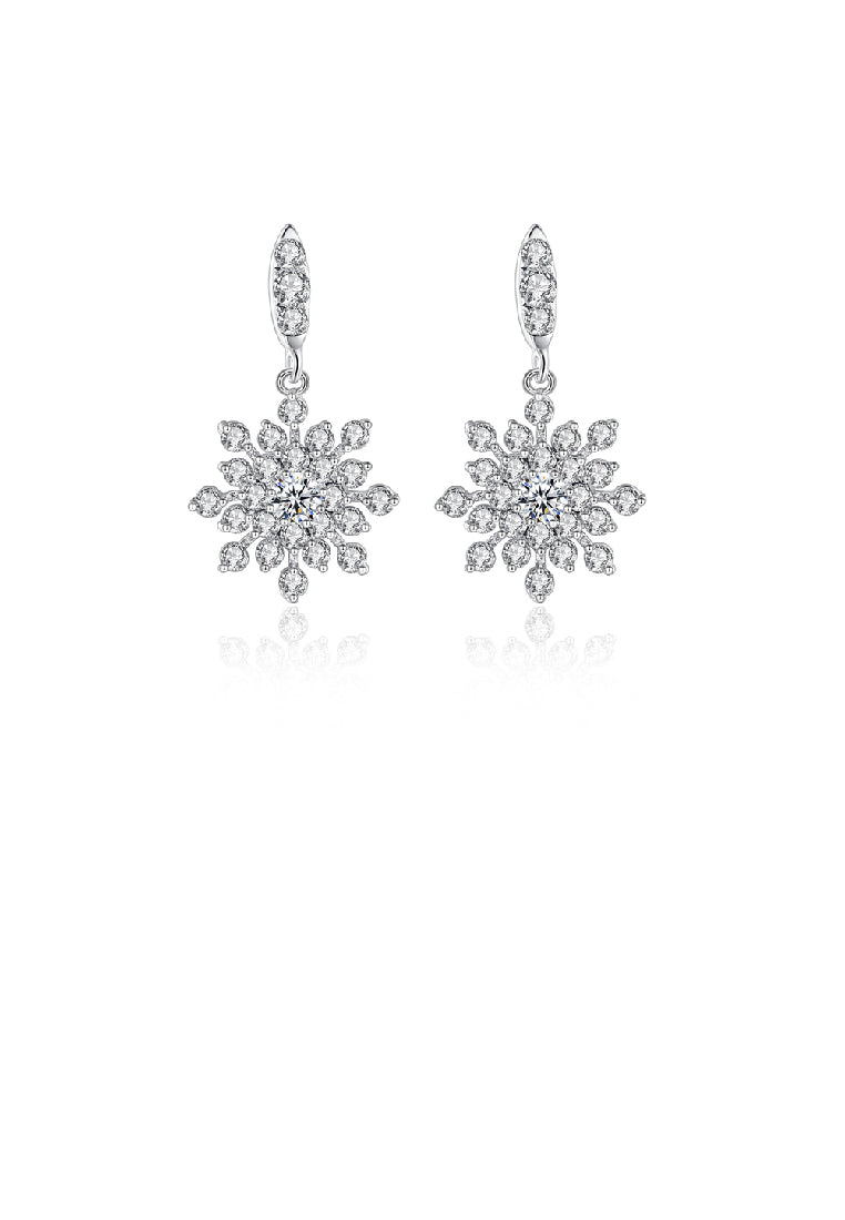 Fashion Brilliant Snowflake Earrings with Cubic Zirconia - Luxurious Look