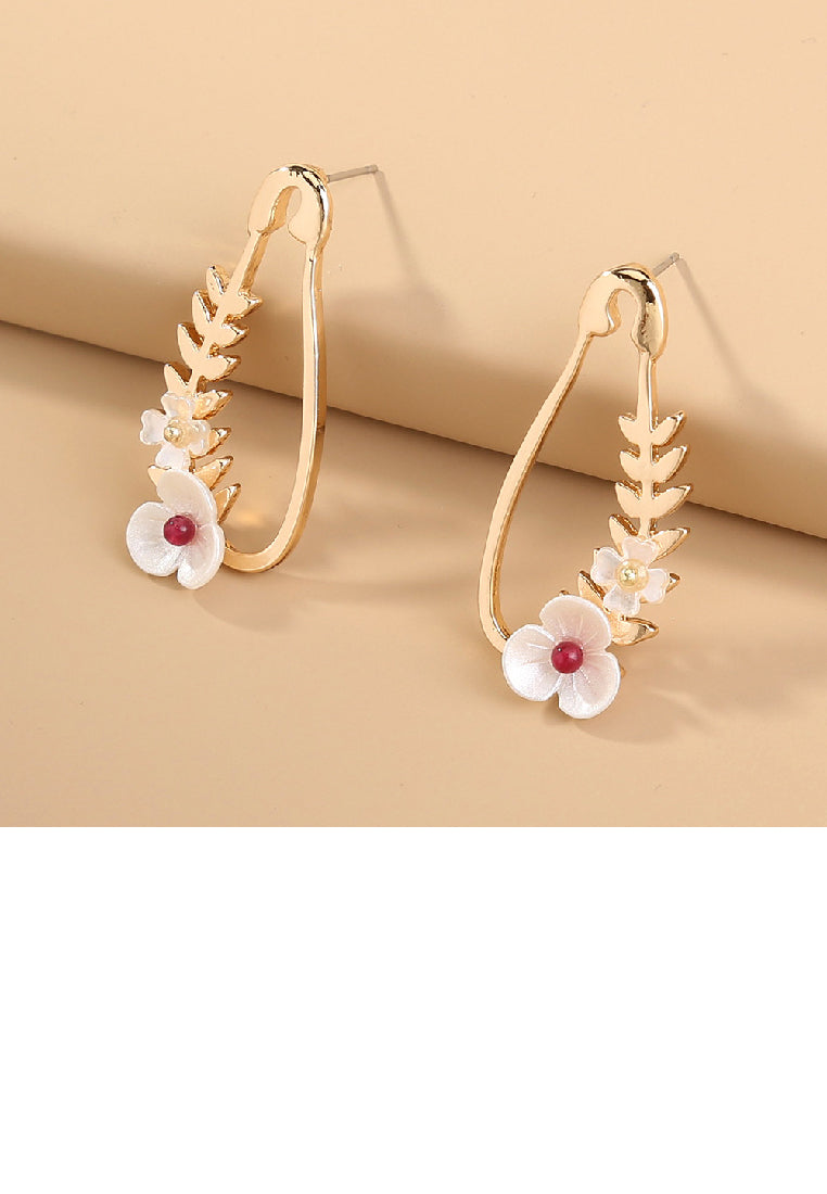 Fashion Creative Plated Gold Shell Flower Leaf Paper Clip Stud Earrings