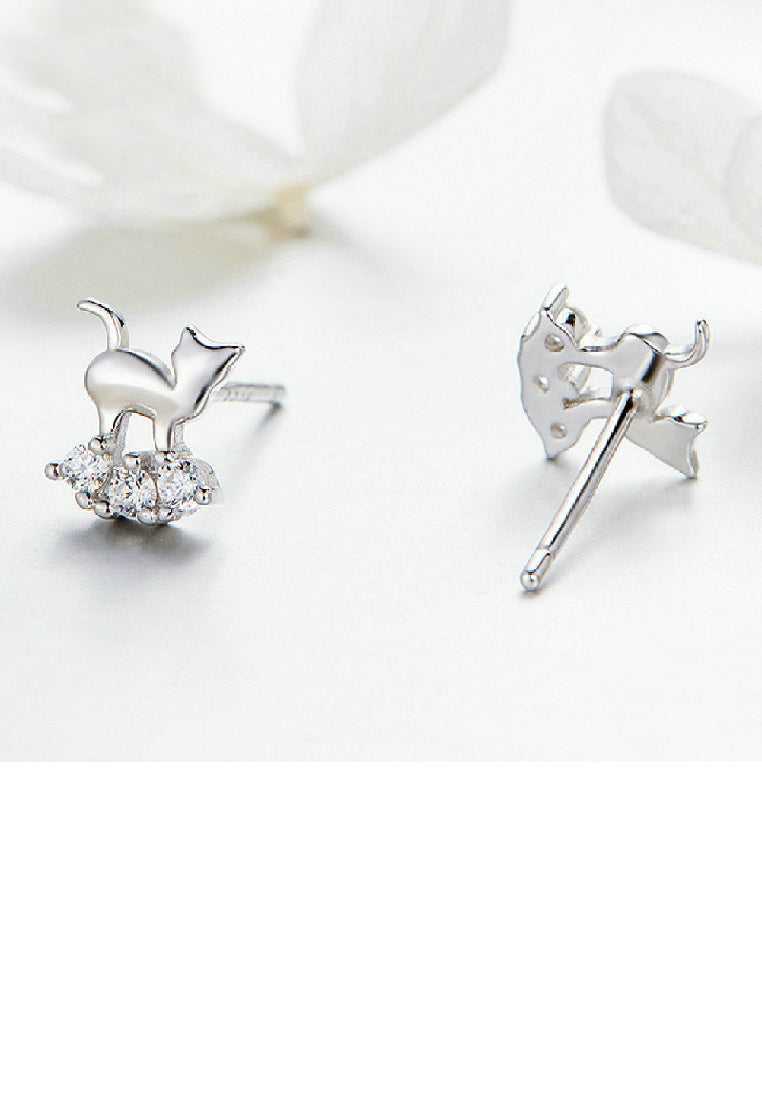 925 Sterling Silver Fashion Cute Cat Stud Earrings with Cubic Zirconia - Luxurious Look