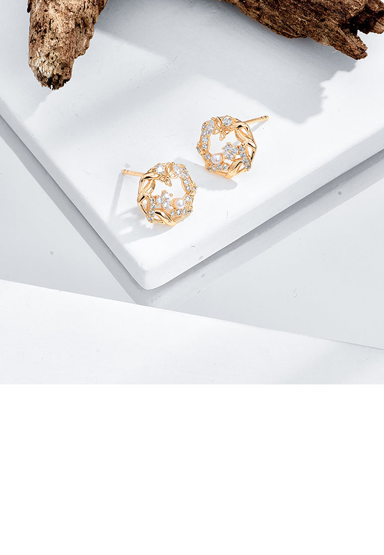 925 Sterling Silver Plated Gold Fashion Temperament Hollow Butterfly Geometric Freshwater Pearl Stud Earrings with Cubic Zirconia - Luxurious Look