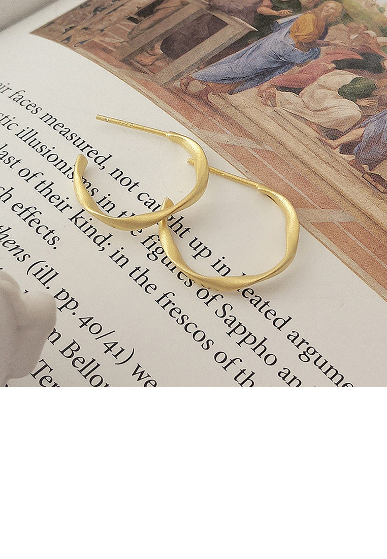 925 Sterling Silver Plated Gold Simple Personality Twisted Geometric Circle Stud Earrings