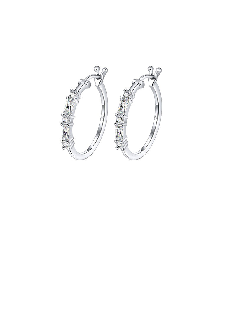 925 Sterling Silver Simple Fashion Geometric Circle Stud Earrings with Cubic Zirconia - Luxurious Look